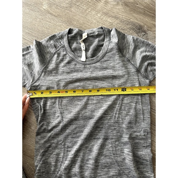 Lululemon Swiftly Tech Long Sleeve Bundle Size 6 - Picture 7 of 15